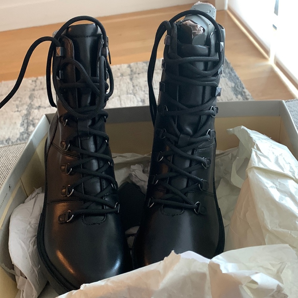 Marc fisher BLACK Jaboni combat boots size 7.5 WORN ONCE